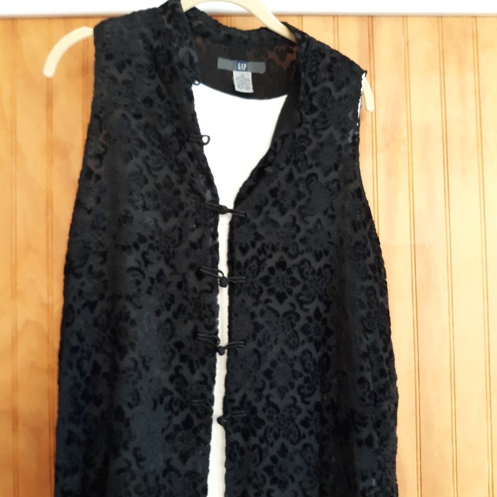 Cute velvet burnout top